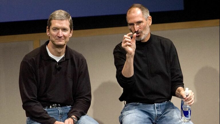 Steve Jobs İstifa Etti! Yeni CEO: Tim Cook!