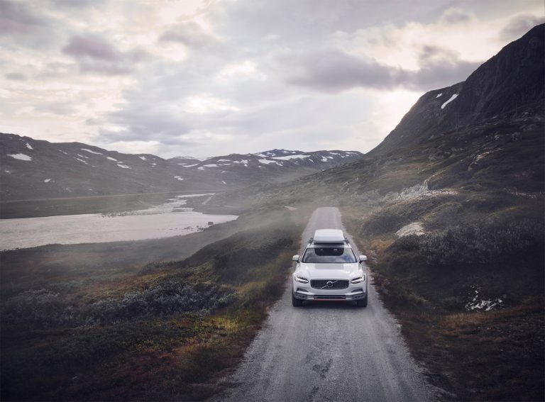 Volvo V90 2018 Cross Country Ocean Race Edition