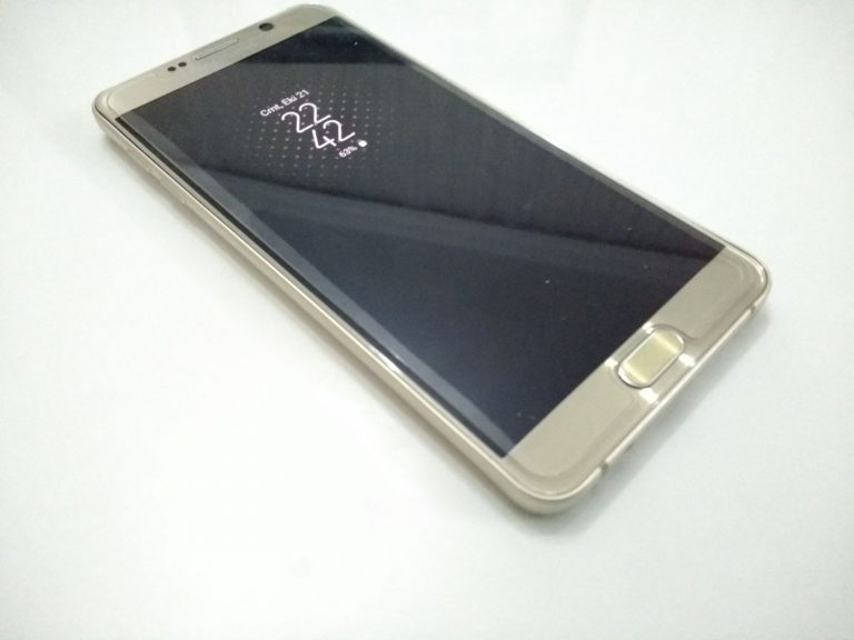 Always on Display Galaxy S6 ve Note 5’e geldi!