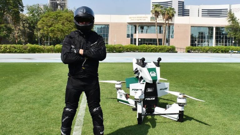 Dubai polisi hoverbike kullanıyor!