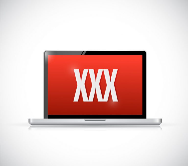 60 yaşındaki kadına porno şoku!