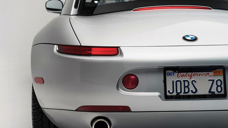 Steve Jobs’ın otomobili açık artırmaya çıkıyor!