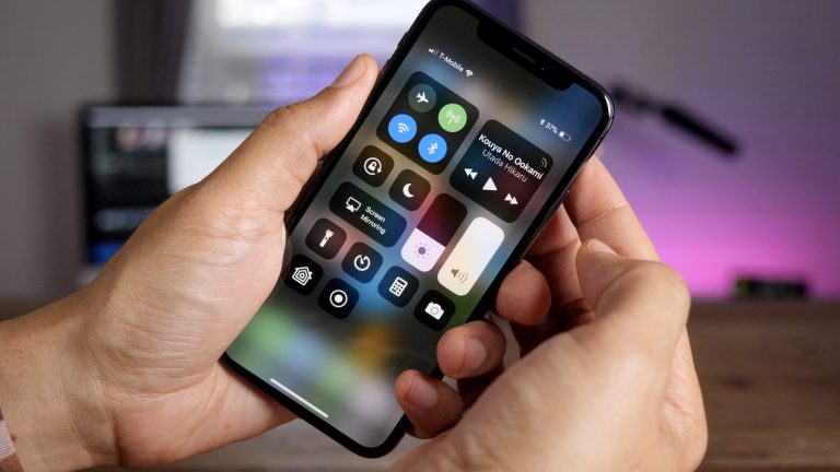 Samsung’un iPhone X’ten kazandığı para dudak uçuklatıyor!