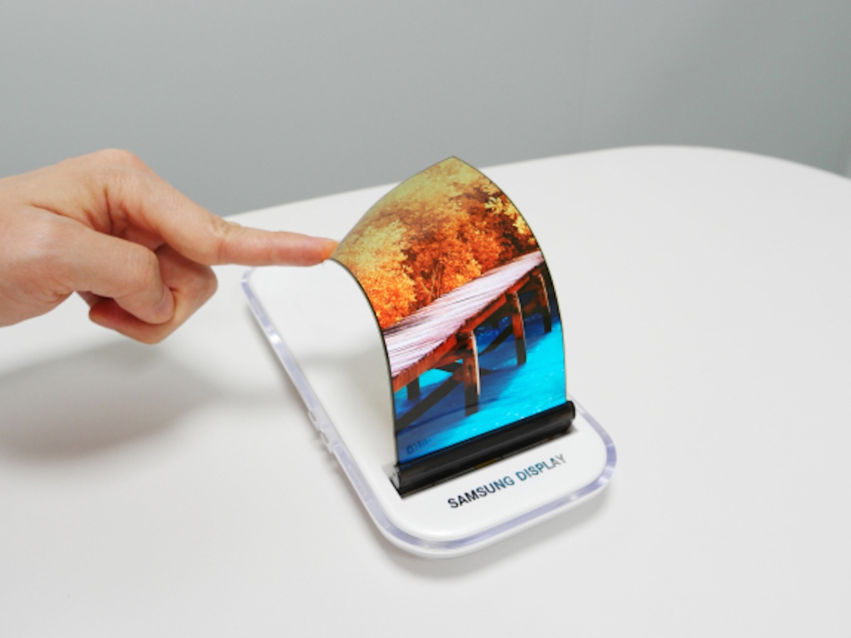 Samsung Galaxy X modelini doğruladı!