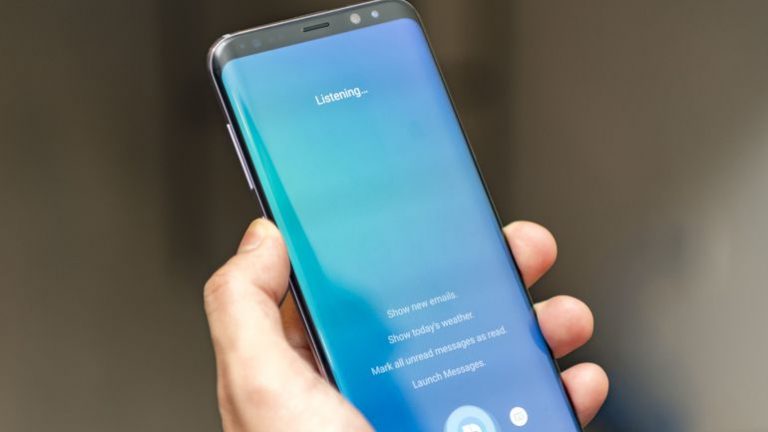 Bixby evin her yerine geliyor!