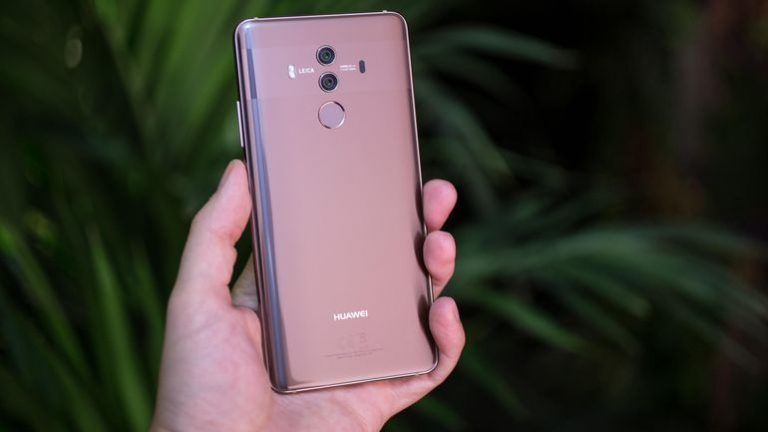 Huawei Mate 10 Pro parçalarına ayrıldı!