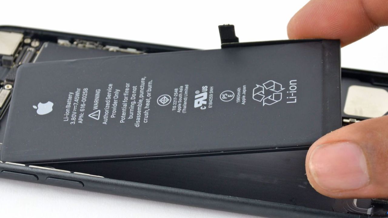 iPhone 6 batarya değişimi
