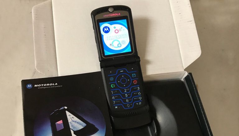 Motorola RAZR