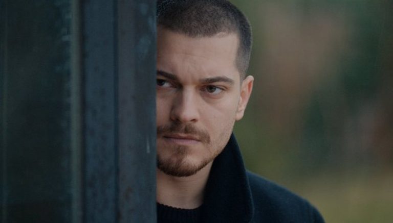 Netflix’in yeni yıldızı Çağatay Ulusoy’a hapis şoku!