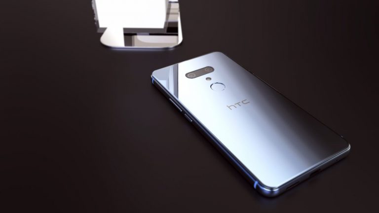 HTC U12 Plus renk seçenekleriyle internete düştü