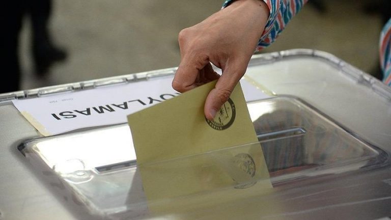 YSK Seçmen Sorgulama çöktü