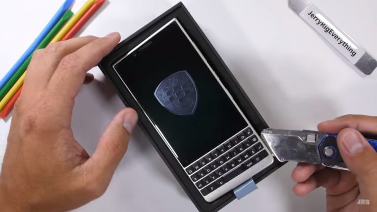 BlackBerry KEY2 dayanıklılık testi