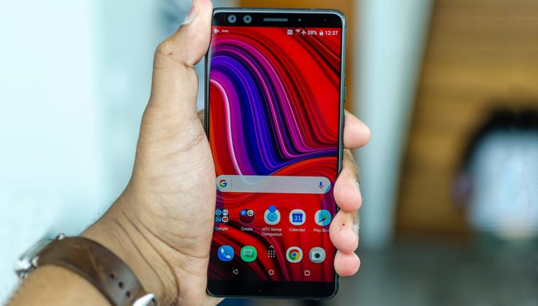 HTC U12 Plus parçalarına ayrıldı!