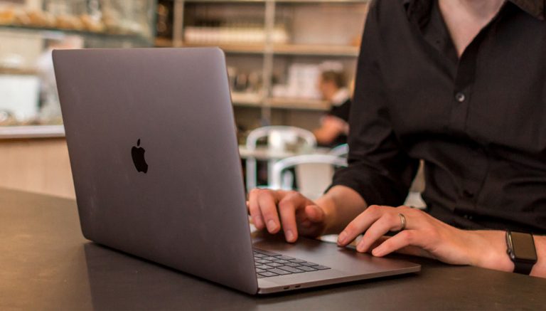 Yeni MacBook Pro İnceleme Videosu