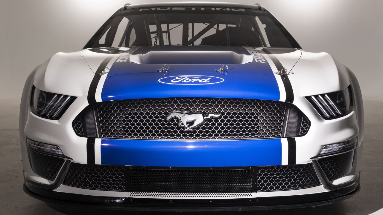 İşte 2019 Ford Mustang Monster Energy NASCAR!