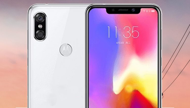 Motorola P30 tasarımı ile dikkat çekiyor!