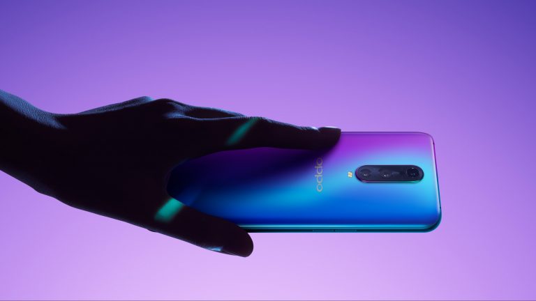 Üç arka kameralı Oppo R17 Pro artık resmi!