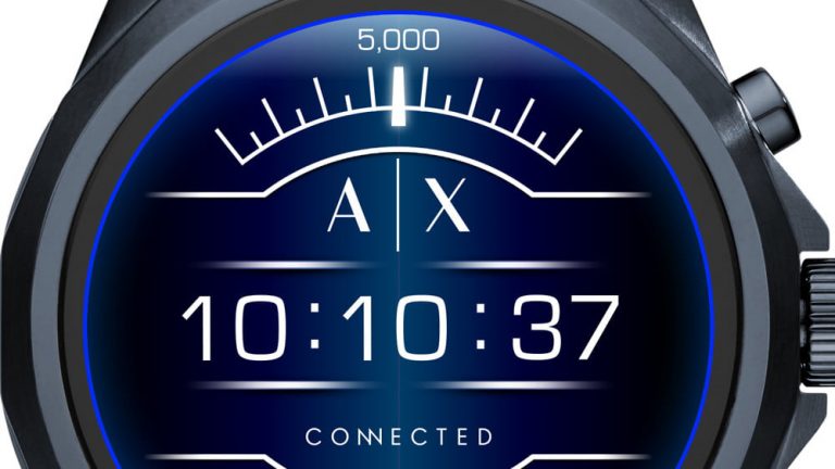 Armani de akıllı saat pazarındaki yerini aldı