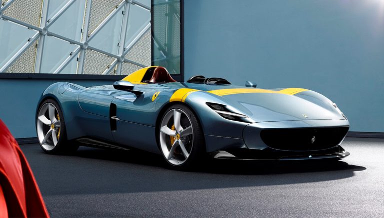Ferrari Monza SP1 ve SP2 tanıtıldı!
