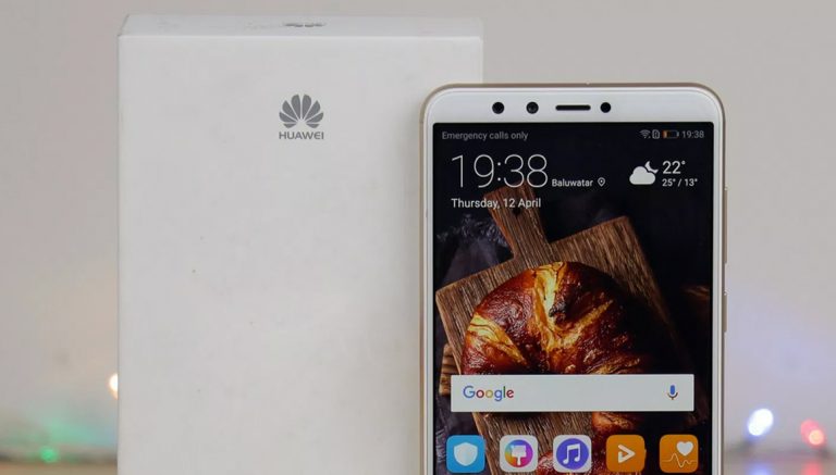 Huawei’nin dev ekranlı iki telefonu ortaya çıktı!