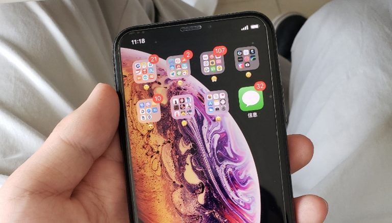 Apple iPhone Xs çalışırken görüntülendi!