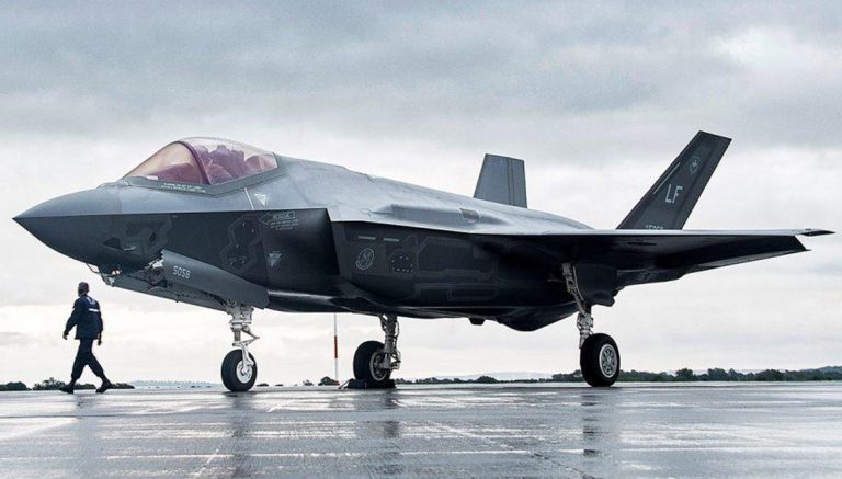 Türk pilotlara F-35'ler için kısıtlama uygulanmıyor!