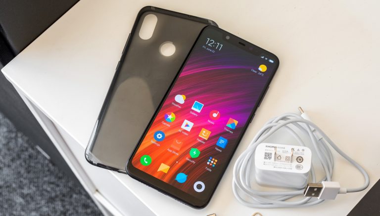 Xiaomi Mi 8 Youth ve Mi 8 SFE geliyor!