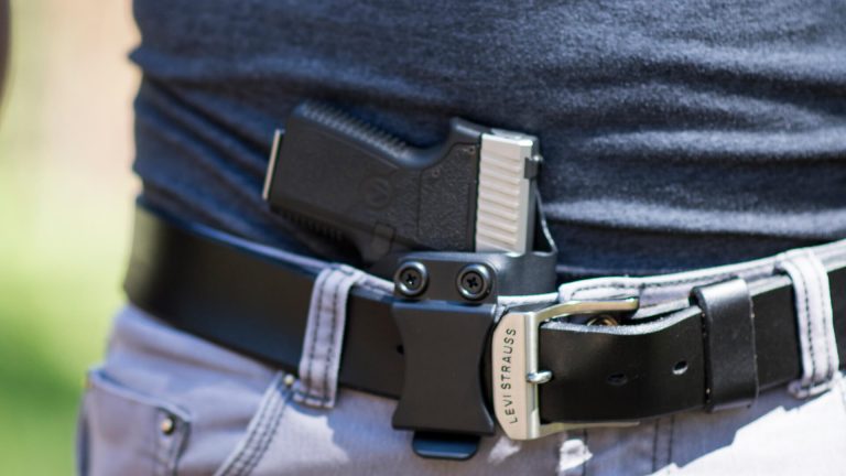 Yapay zeka silahları yakalayacak!