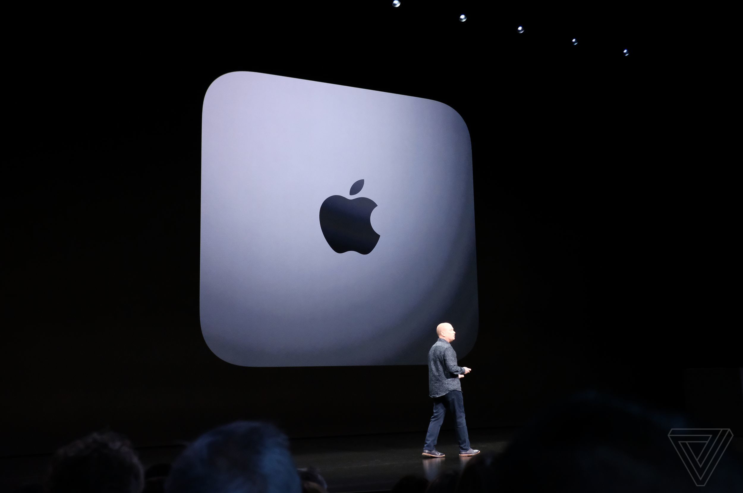 Baştan aşağıya yenilenen Apple Mac Mini tanıtıldı!