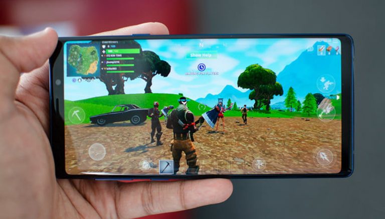 Samsung oyuncu telefonu üzerinde çalışıyor!