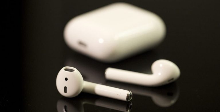 Apple AirPods 2 spor odaklı olabilir!