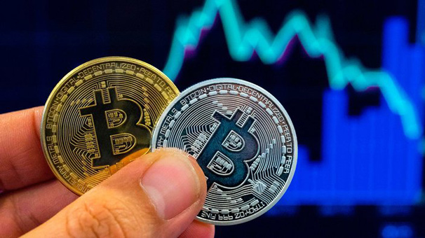 Bitcoin değeri düştü Kripto-para-sektörü