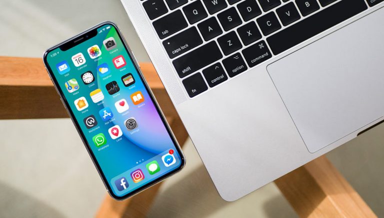 iPhone X / Macbook Pro için ücretsiz onarım programı!