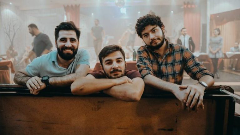 Kafalar Karışık filminden yeni fragman geldi!