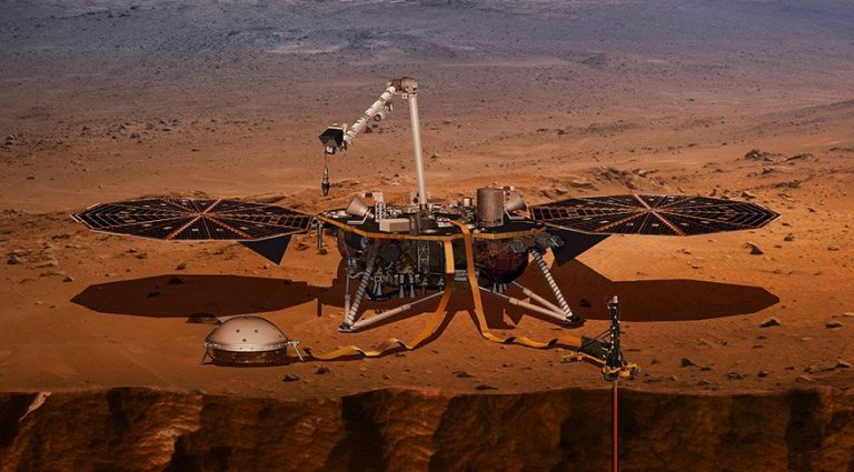 InSight Mars’a iniş yaptı! İlk görüntüler geldi!