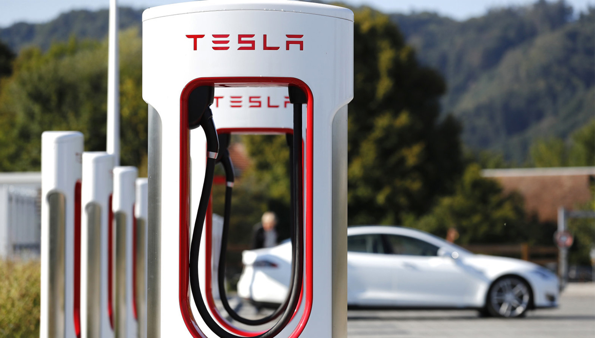 Tesla'dan Supercharger V3 müjdeli haber geldi!