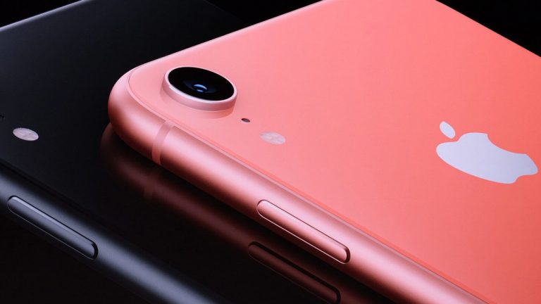 Stüdyo konuklarına iPhone XR hediye edecek!