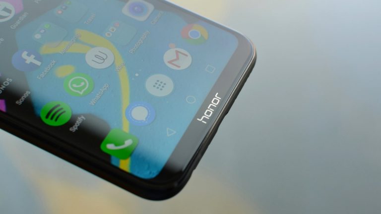 Honor Play 8 ortaya çıktı!