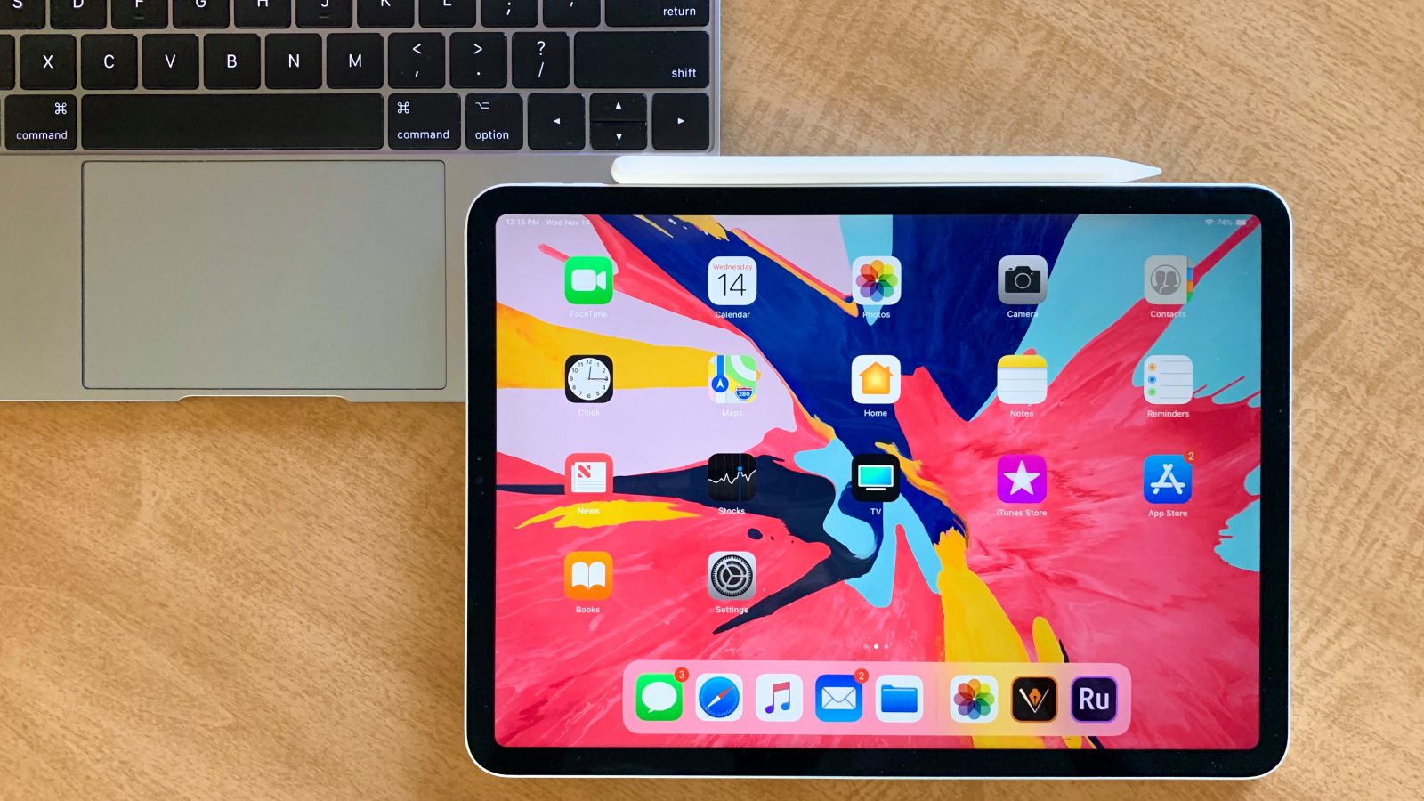 Apple bükülen iPad’ler için açıklama yaptı!