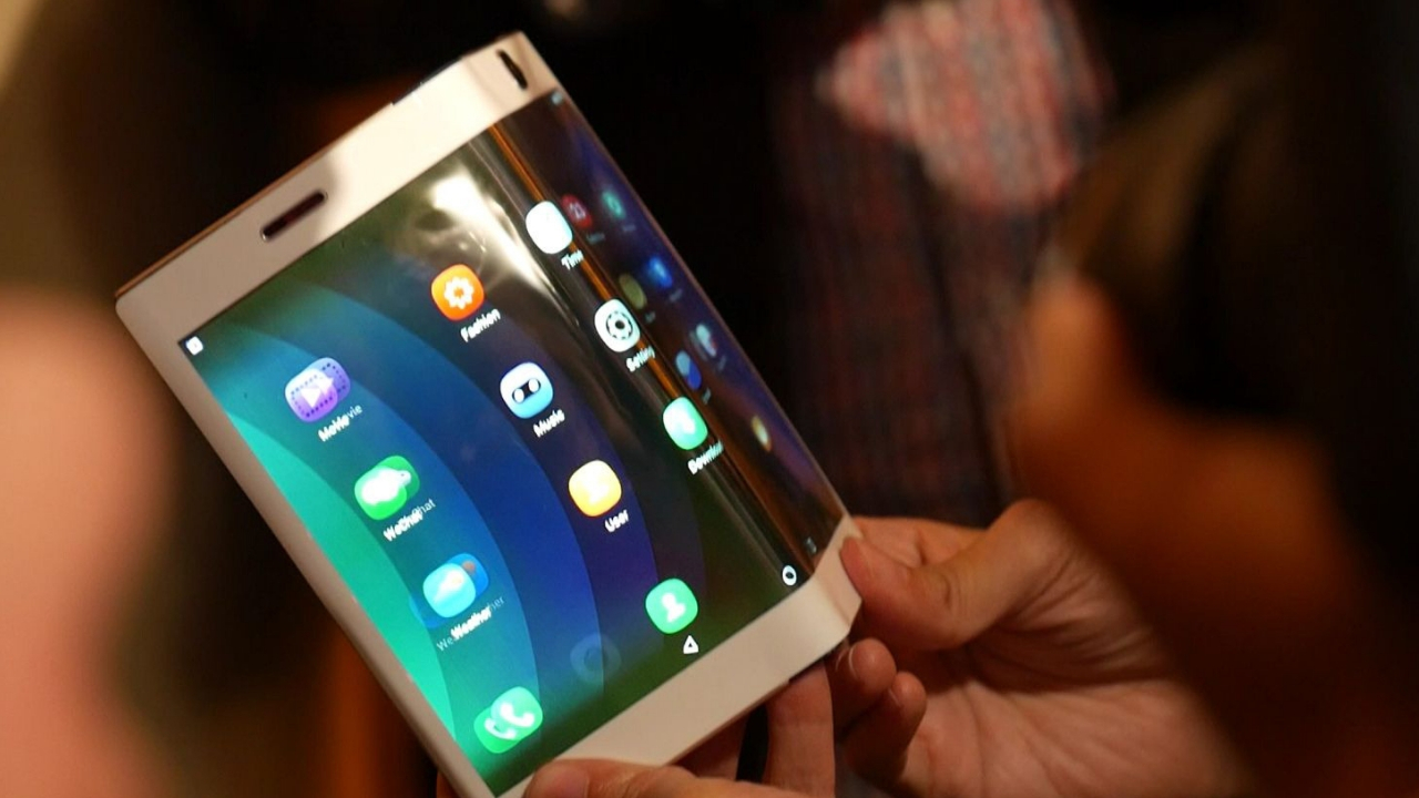 Lenovo yeni katlanabilir tablet patenti sızdırıldı!
