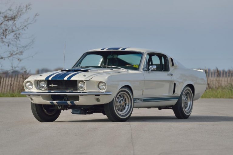 En pahalı Ford Mustang, kendi rekorunu kırdı!