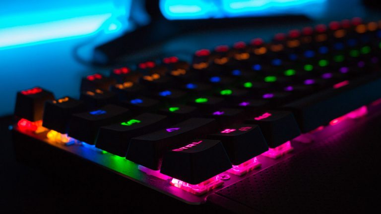 Bilgisayar dünyasında KDV indirimi başladı!