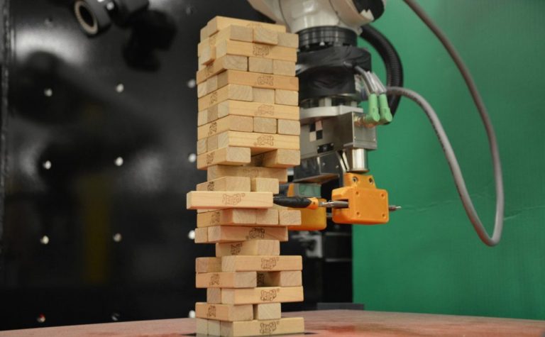 MIT, Jenga oynayabilen robot geliştirdi!