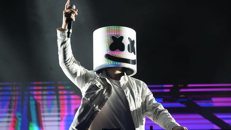Milyonlar Marshmello Fortnite konseri ile eğlendi!
