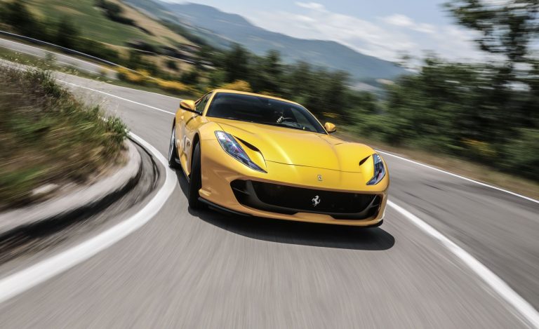 Ferrari, kazanç artışı ile dudak uçuklattı!