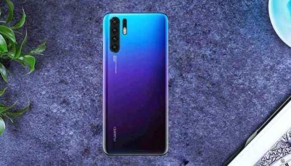 Huawei P30 ve P30 Pro ekran özellikleri