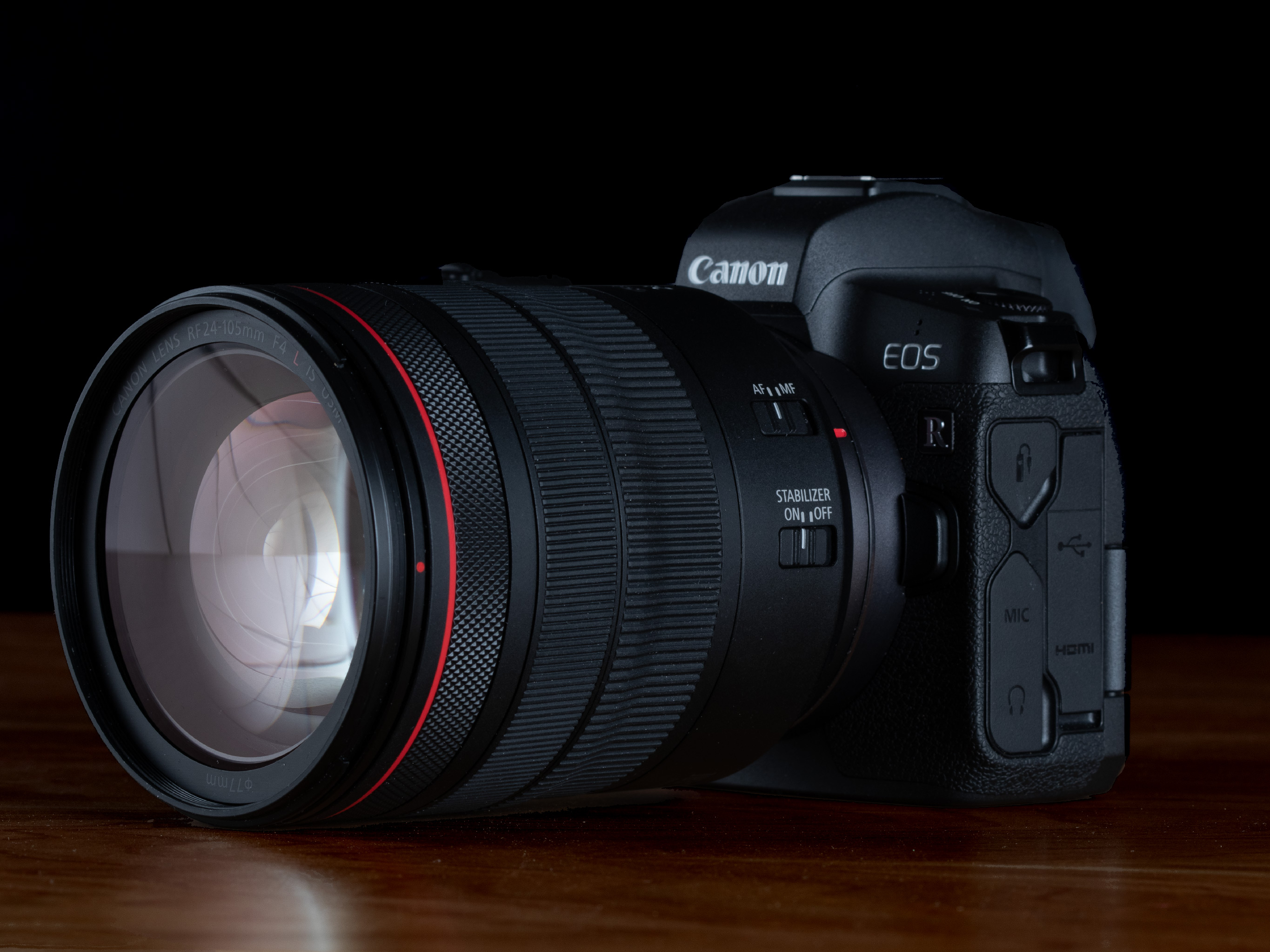Uygun fiyatı ve daha küçük gövdesiyle Canon EOS RP!