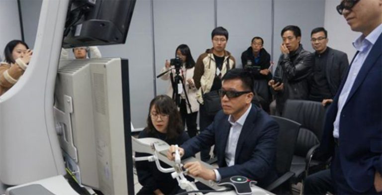 Dünyada ilk! 5G ile uzaktan beyin ameliyatı yapıldı!