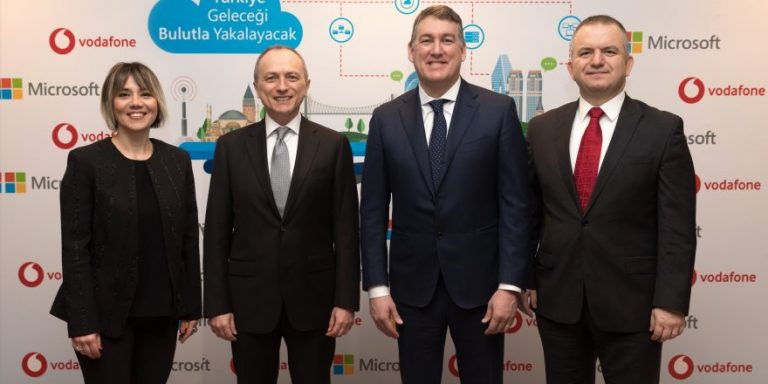 Dijital asistan TOBi, Türkçe’yi söktü!