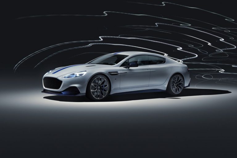 Elektrikli Aston Martin Rapide E yola iniyor!